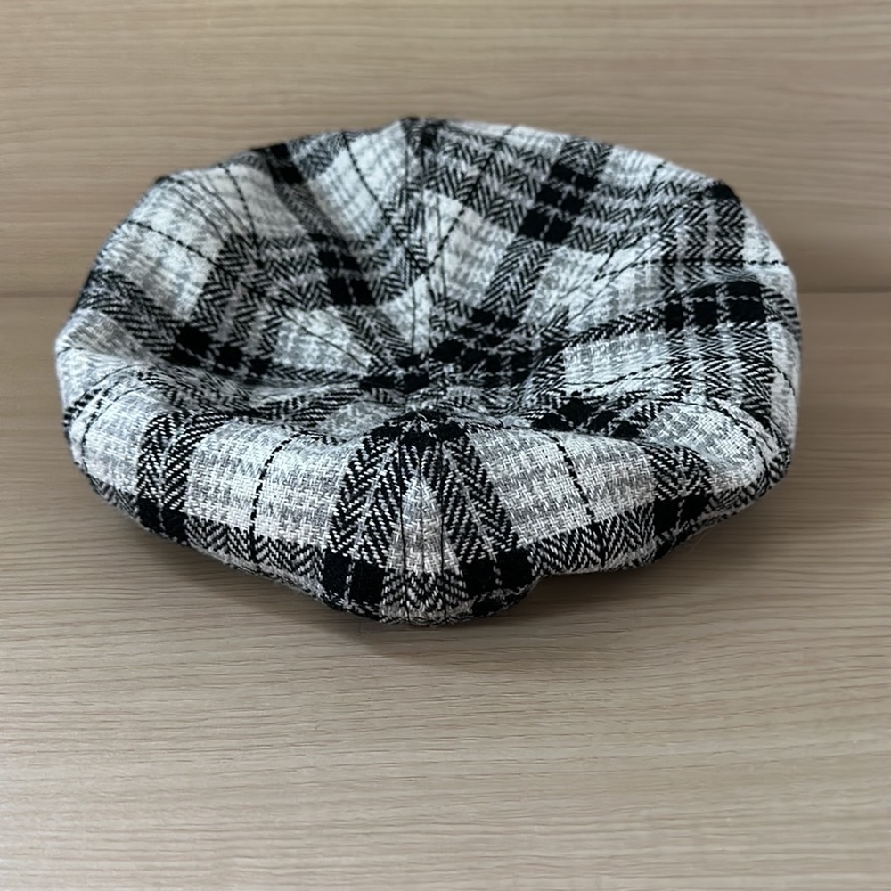 Express Plaid Hat - Picture 4 of 7